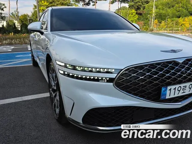 Genesis G90 2023 — Şəkil 16/20