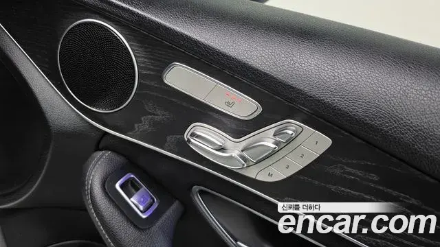 Mercedes-Benz C-Class 2019 — Фото 18/20