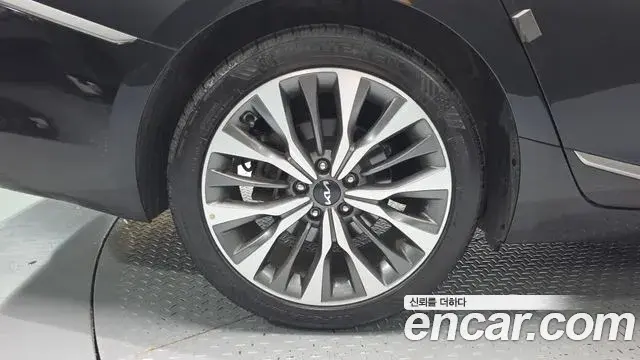 Kia K8 2021 — Photo 4/20