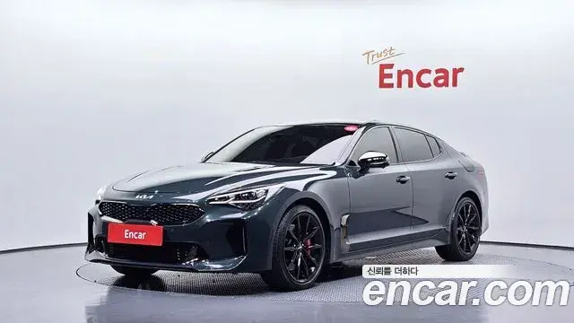 Kia Stinger 2022 — Şəkil 1/20