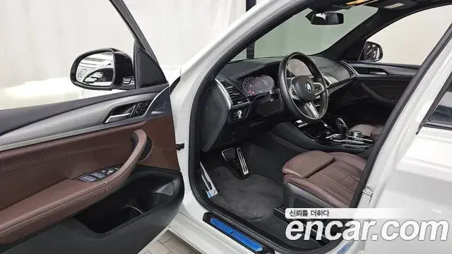 BMW X3 2021 — Şəkil 10/20