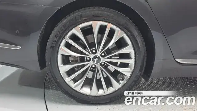 Kia The K9 2021 — Photo 5/20