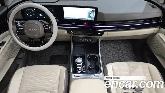 Kia Carnival 2024 — Photo 7/20