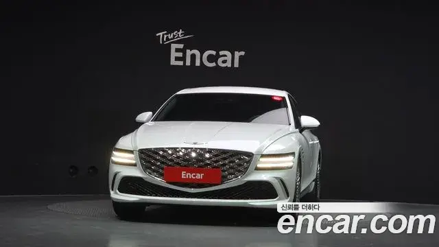 Genesis Electrified G80 2025 — Photo 3/20