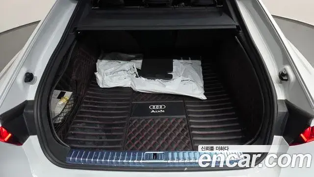Audi A7 2020 — Photo 19/20