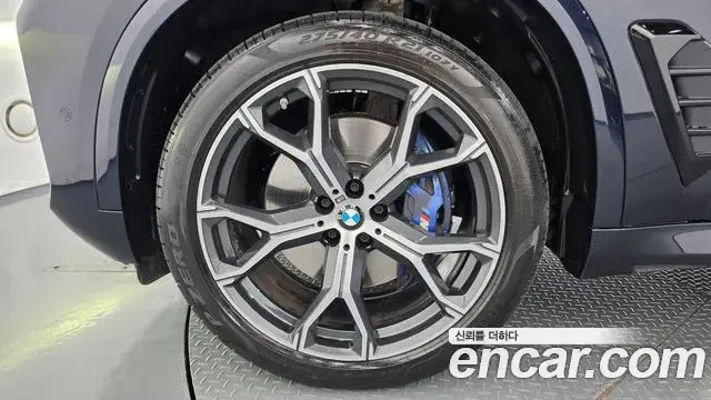 BMW X5 2024 — Photo 5/20