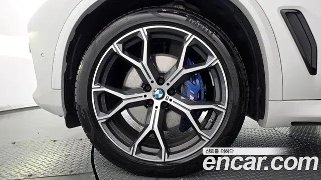 BMW X5 2022 — Photo 5/20