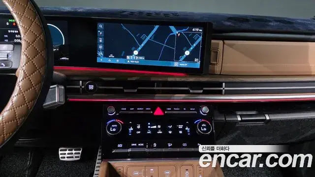 Hyundai Santa Fe 2024 — Photo 13/20
