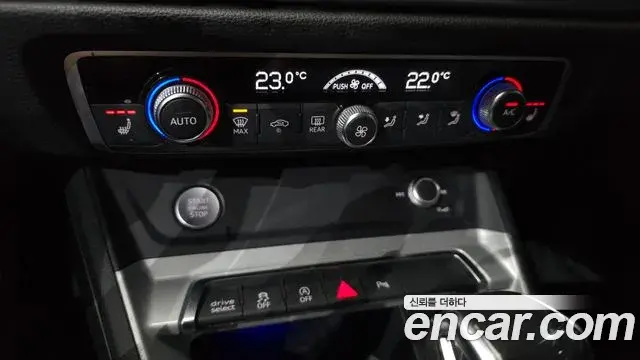 Audi Q3 2020 — Şəkil 17/20