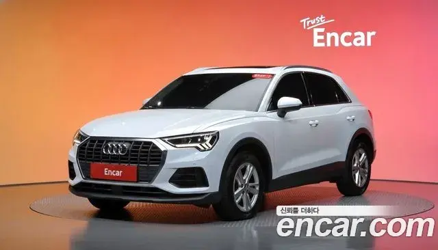 Audi Q3 2020 — Şəkil 1/20