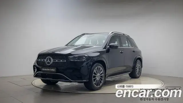 Mercedes-Benz GLE-Class 2024 — Photo 9/20