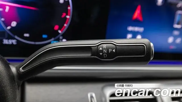 Mercedes-Benz GLE-Class 2024 — Photo 19/20