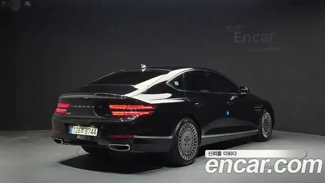 Genesis Electrified G80 2022 — Şəkil 2/20