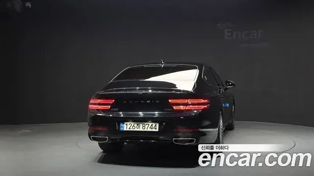 Genesis Electrified G80 2022 — Şəkil 4/20
