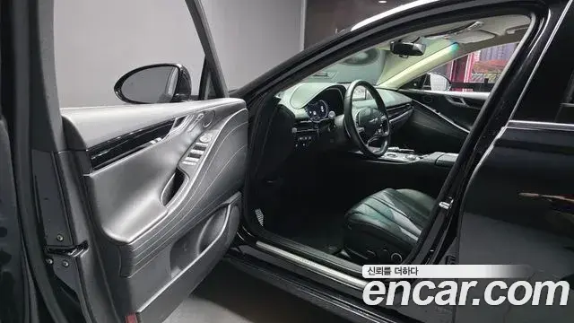 Genesis Electrified G80 2022 — Şəkil 10/20