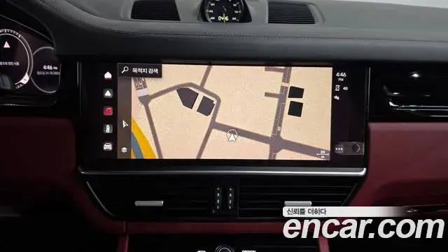 Porsche Cayenne 2023 — Photo 12/20