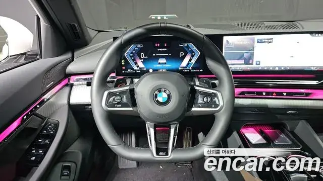 BMW 5 Series 2025 — Photo 13/20