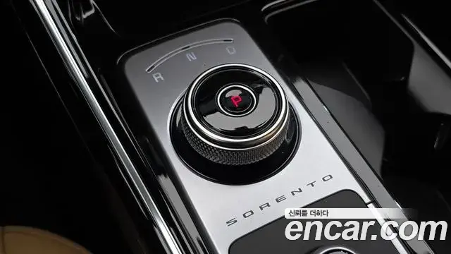 Kia Sorento 2021 — Photo 9/20