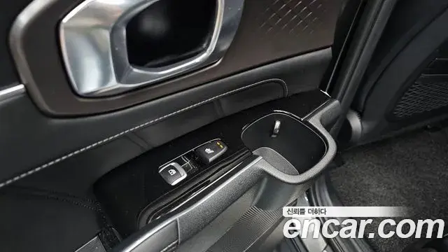 Kia Sorento 2024 — Photo 19/20