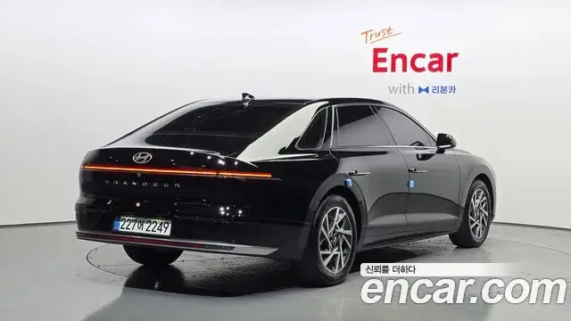 Hyundai Grandeur 2023 — Şəkil 2/20