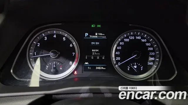 Hyundai Sonata 2022 — Фото 8/20