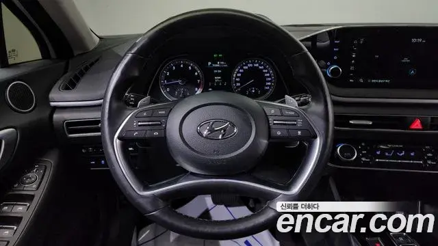 Hyundai Sonata 2022 — Фото 16/20