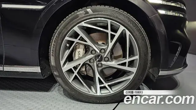 Genesis G90 2022 — Photo 5/20