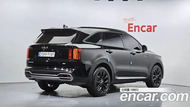 Kia Sorento 2022 — Photo 2/20