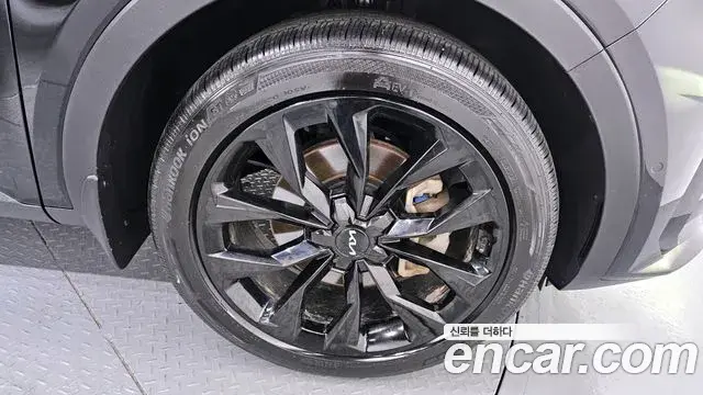 Kia Sorento 2022 — Photo 5/20