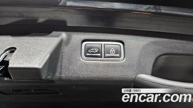 Kia Sorento 2022 — Photo 19/20