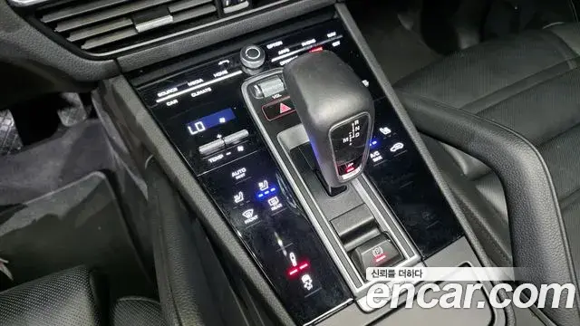 Porsche Cayenne 2023 — Şəkil 5/20