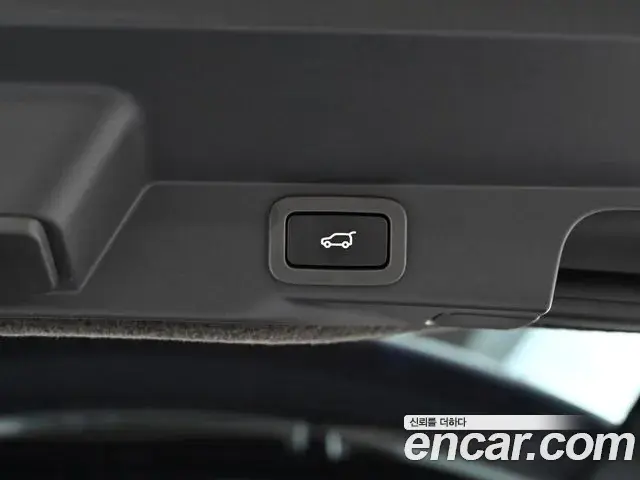 Land Rover Range Rover Sport 2018 — ფოტო 20/23