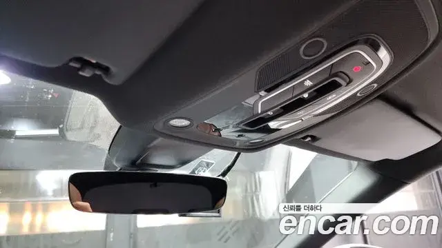 Audi Q5 2020 — ფოტო 14/20