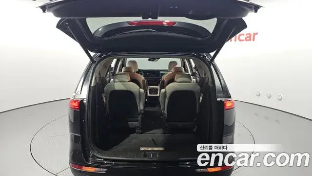 Kia Carnival 2020 — Фото 20/20