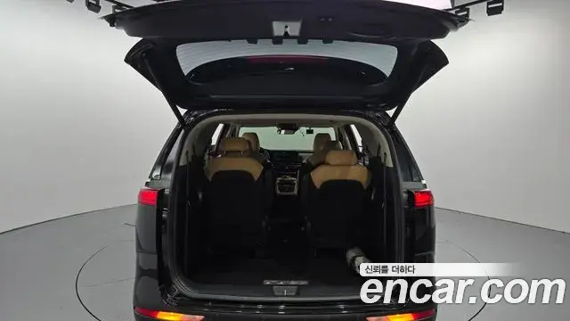 Kia Carnival 2020 — Photo 20/20
