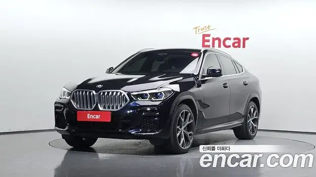 BMW X6 2022 — Фото 1/20