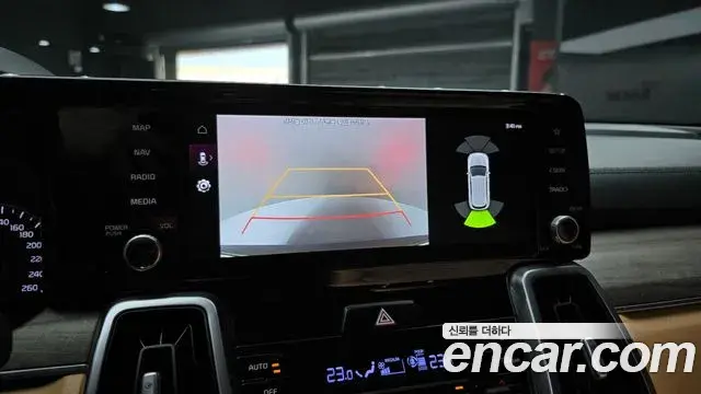 Kia Sorento 2020 — Photo 16/20