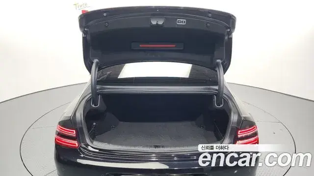 Genesis Electrified G80 2020 — Photo 20/20