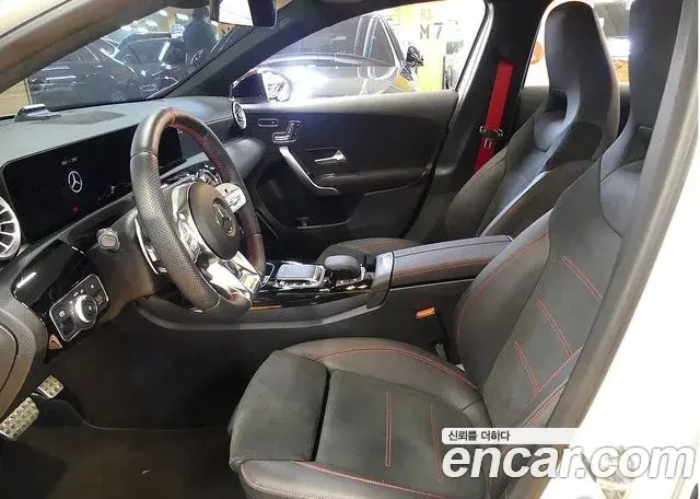 Mercedes-Benz A-Class 2023 — Photo 8/20