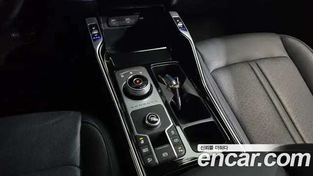Kia Sorento 2021 — Photo 9/20