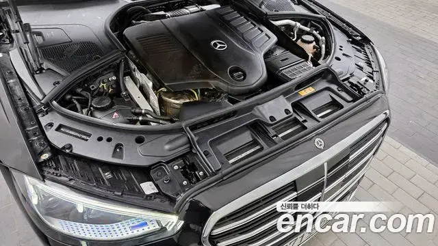 Mercedes-Benz S-Class 2024 — Фото 6/20