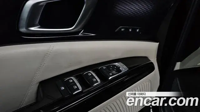 Kia Carnival 2020 — Şəkil 17/20