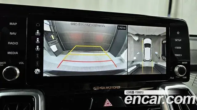 Kia Sorento 2020 — Photo 16/20