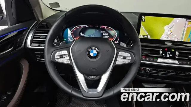 BMW X4 2023 — Фото 14/20