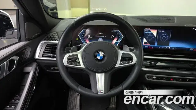 BMW X6 2025 — Photo 14/20