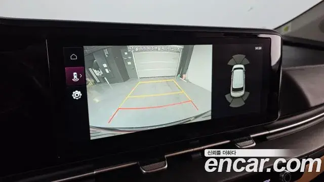 Kia Carnival 2022 — Photo 17/20