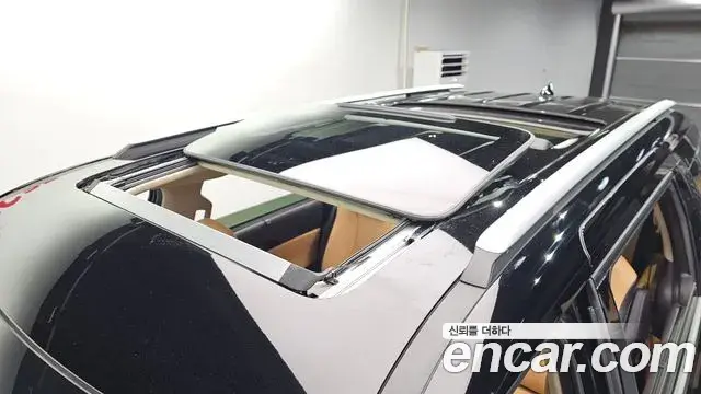 Kia Carnival 2023 — Şəkil 20/20