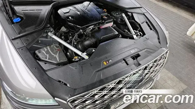 Genesis Electrified G80 2024 — Photo 6/20