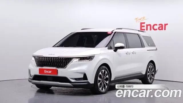 Kia Carnival 2021 — Photo 1/20