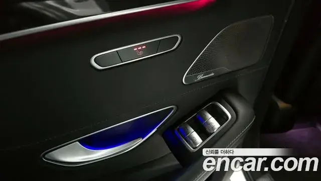 Mercedes-Benz S-Class 2019 — Photo 18/20